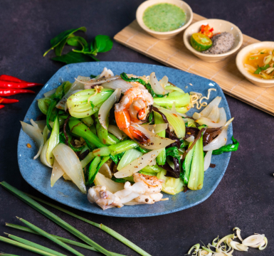 Mì xào hải sản